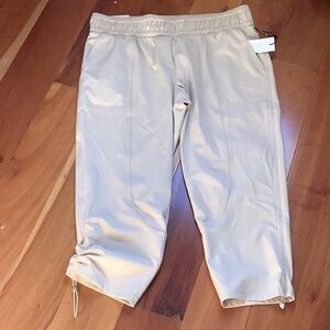 Rachel Zoe. New. Very comfortable.